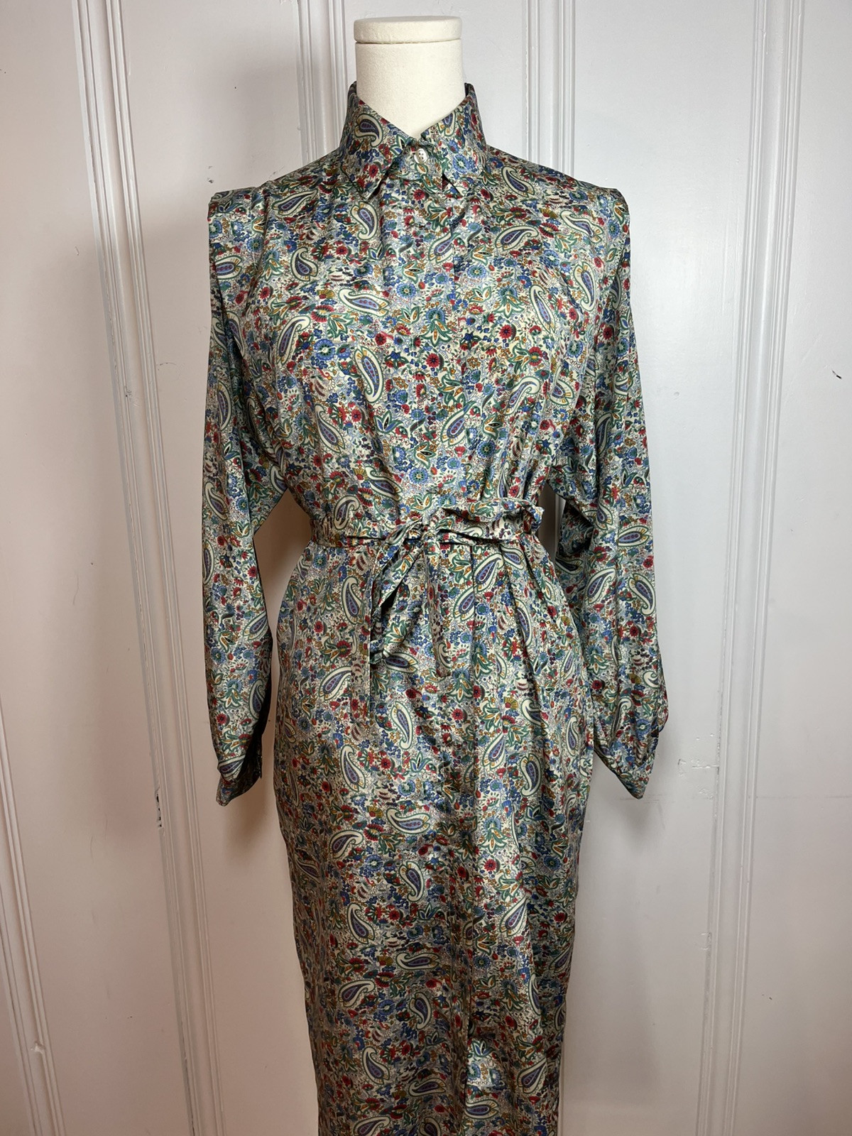 Vintage Schrader Petite Dress 1980s 1990s Size 10 Colorful Paisley FAST SHIP