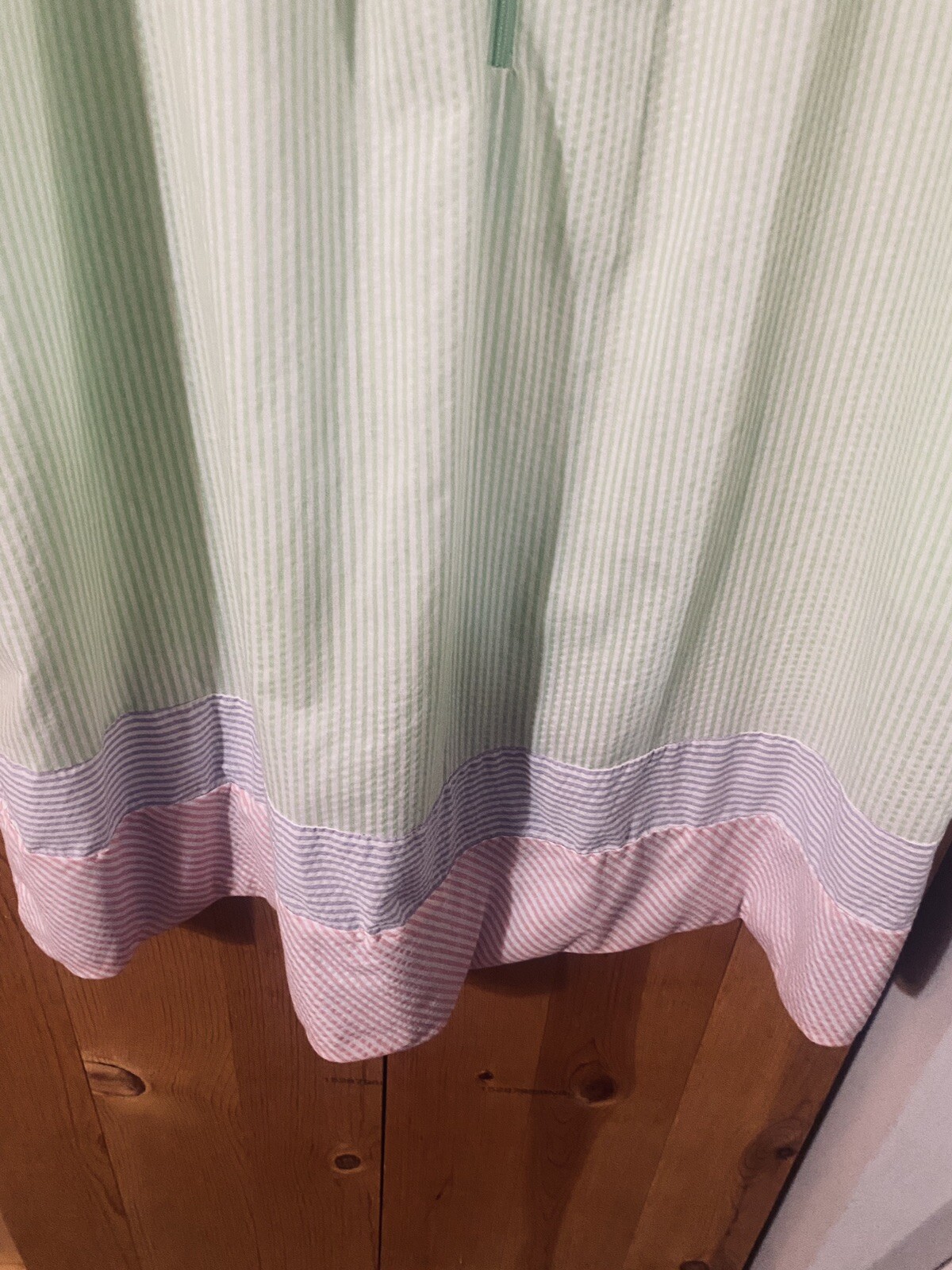 Go Softly April Robes Multi-Colored Pastel Patio Nightgown Country MEDIUM EUC