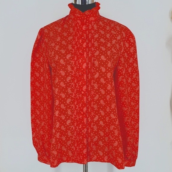 Vintage 70s Panther Red Blouse w/ White Paisley Print sz. 13/14 L.
