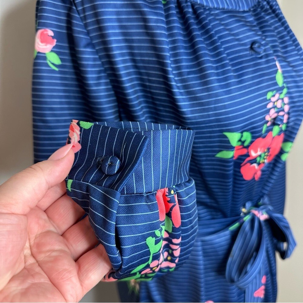 Vintage 70s Floral Striped Retro Belted Button Through Dress