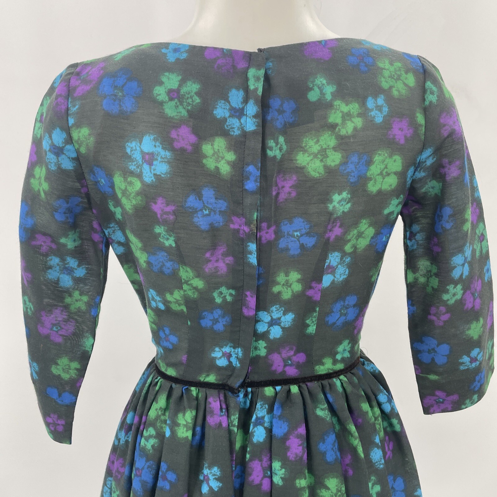 Vintage Mindy Ross Dress Fit and Flare Black Bright Flowers Party MOD Retro
