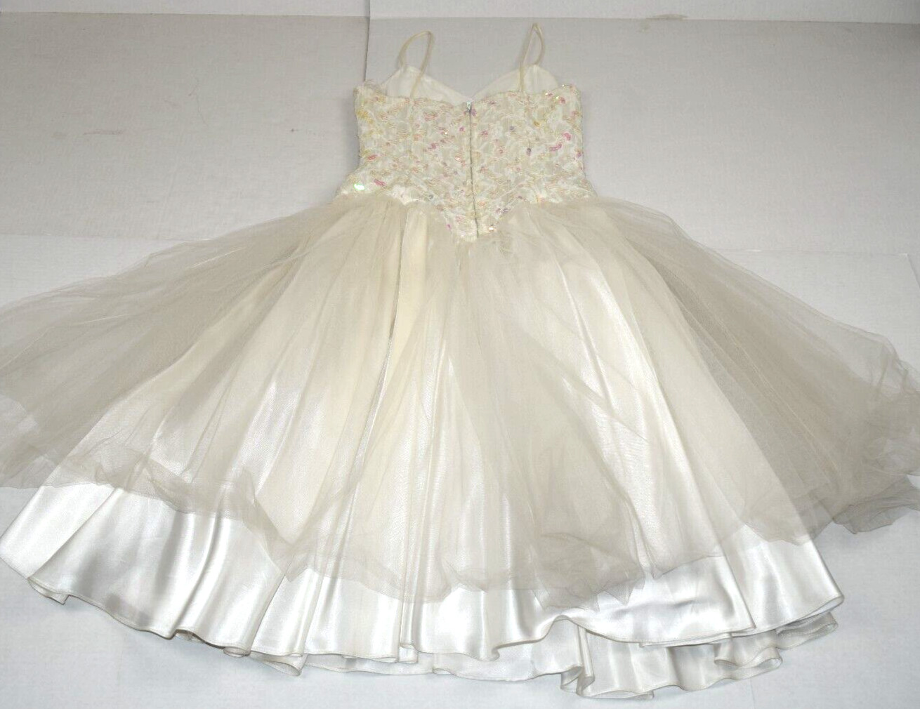 Vintage Dress DeLaru Size S/M 80s Shimmery White Evening Fitted Sequin Bodice
