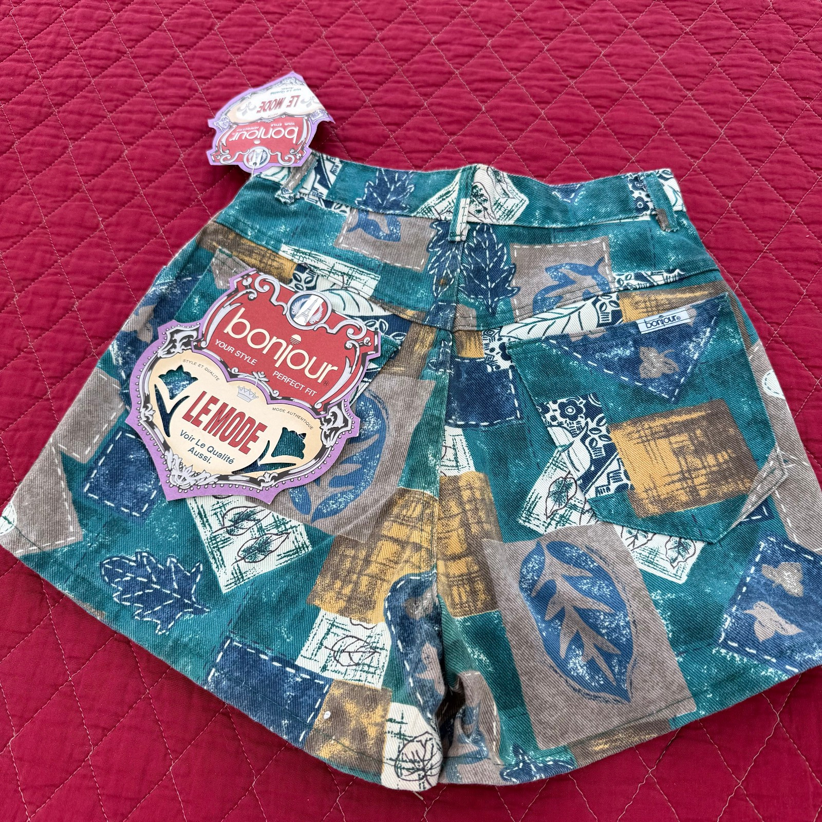 VTG BONJOUR Tropical Floral Le Mode Booty Shorts Super 90s y2k Size 5/6 w Tags