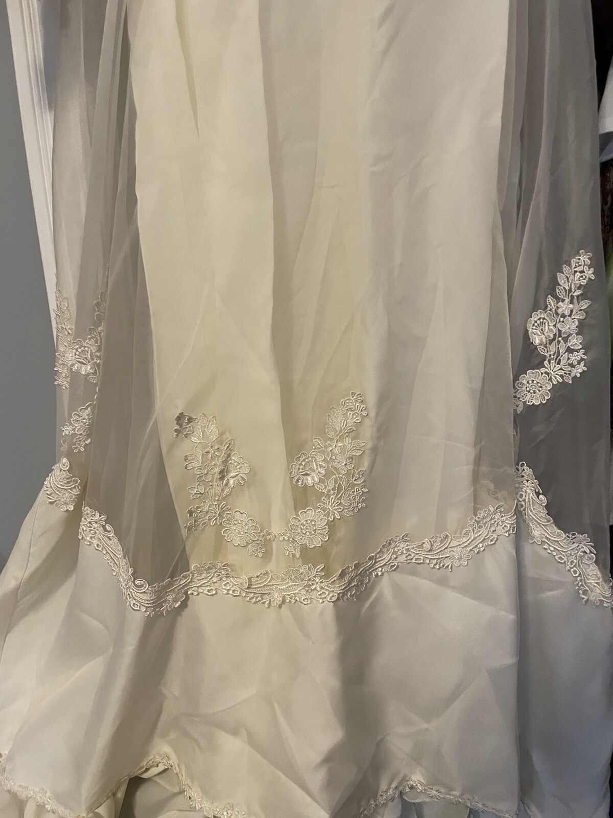 Vintage Wedding Dress