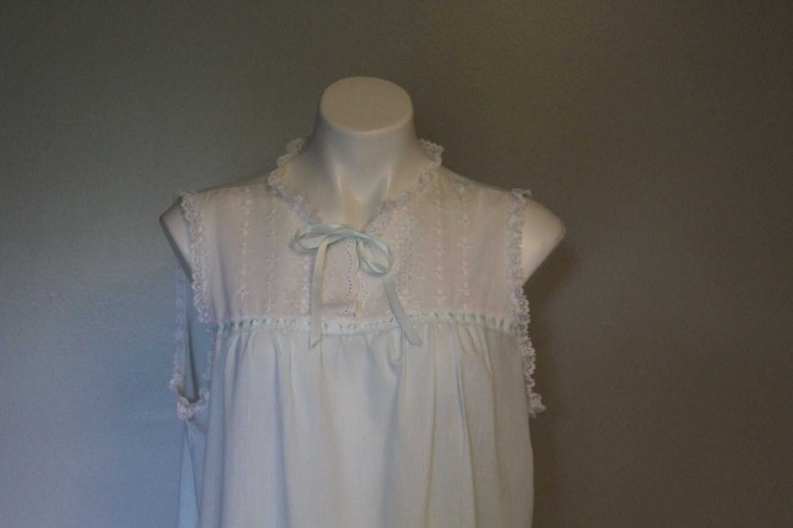 Vintage Sears Light Mint Green Peignoir Set size Medium