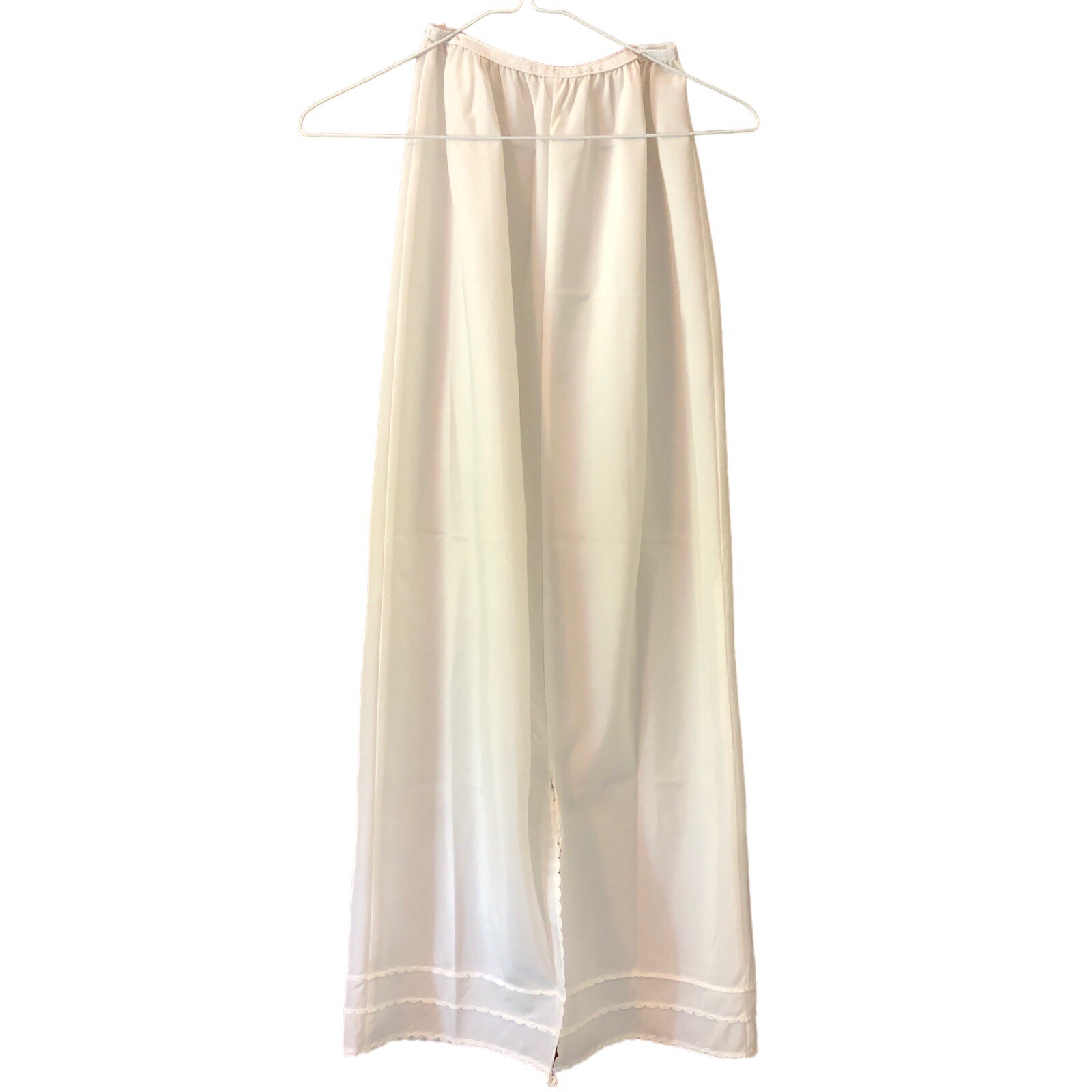 Vintage The SNIP-IT-SLIP w/Trim Lines Half-Slip w/Slit Ivory 30″W 37″L SMALL
