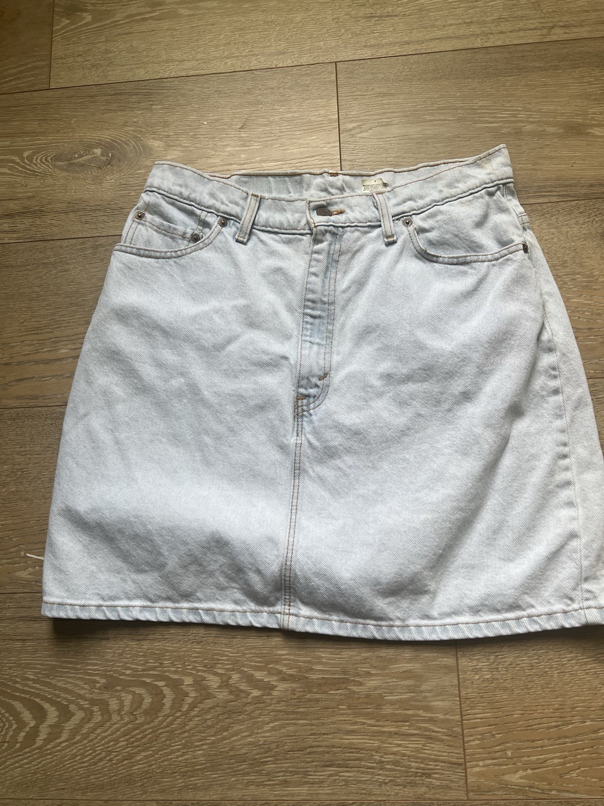 Levi’s Womens 551 Light Wash Vintage Denim Skirt Relaxed Retro Size 14(30″).