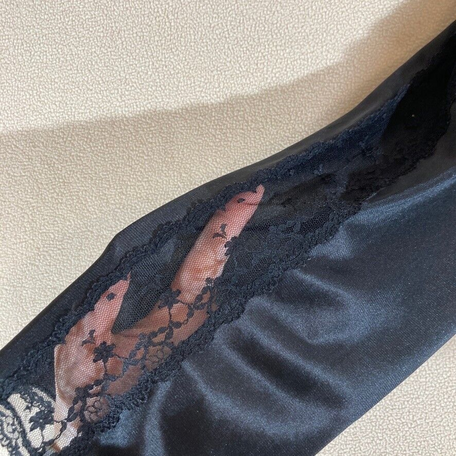 VTG Sheer Madness Dressing Robe Duster Gown S/M Black Wrap Romantic Sexy