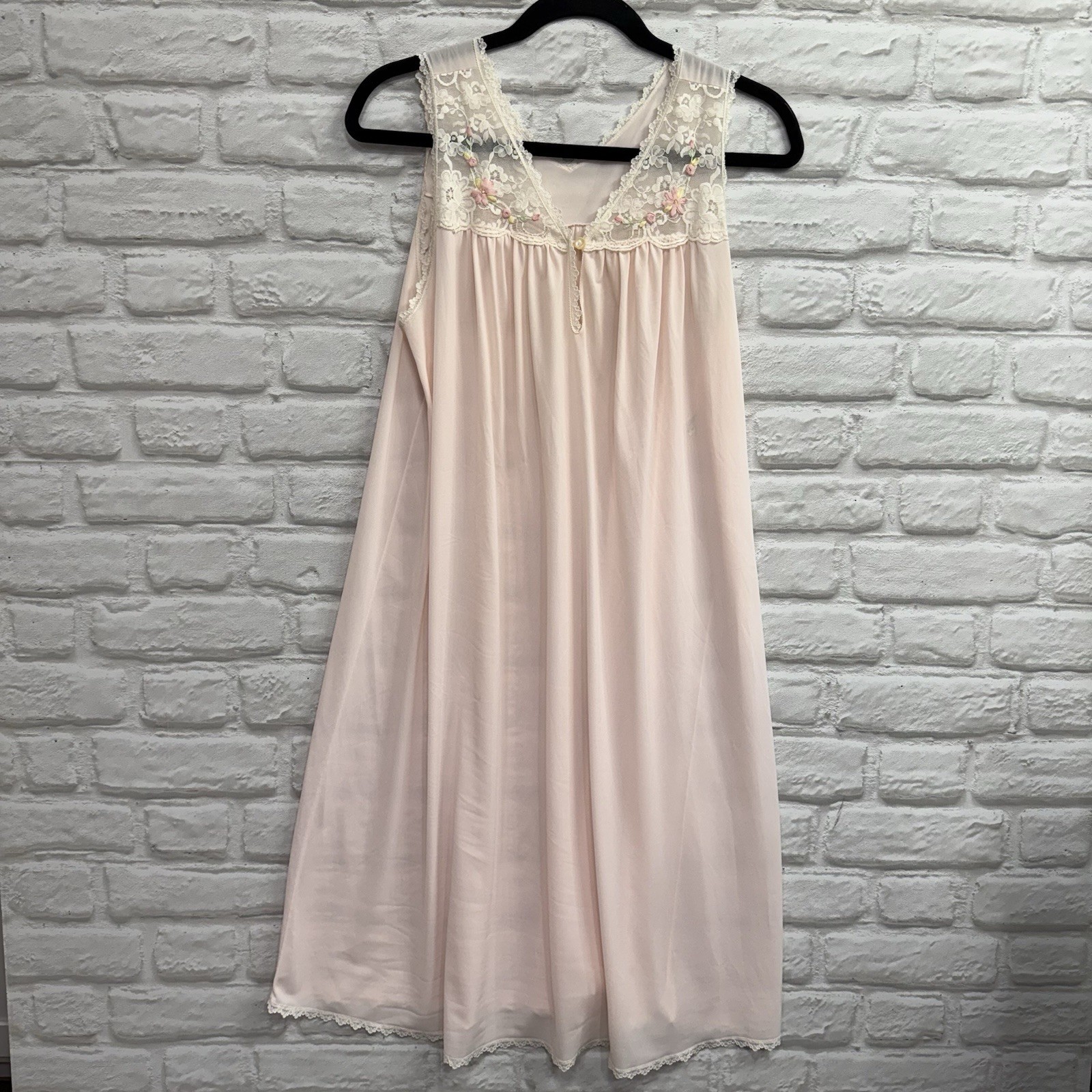 Vtg Shadowline Nightgown Pink Nylon Chiffon Overlay Lace Rosebuds Babydoll Small