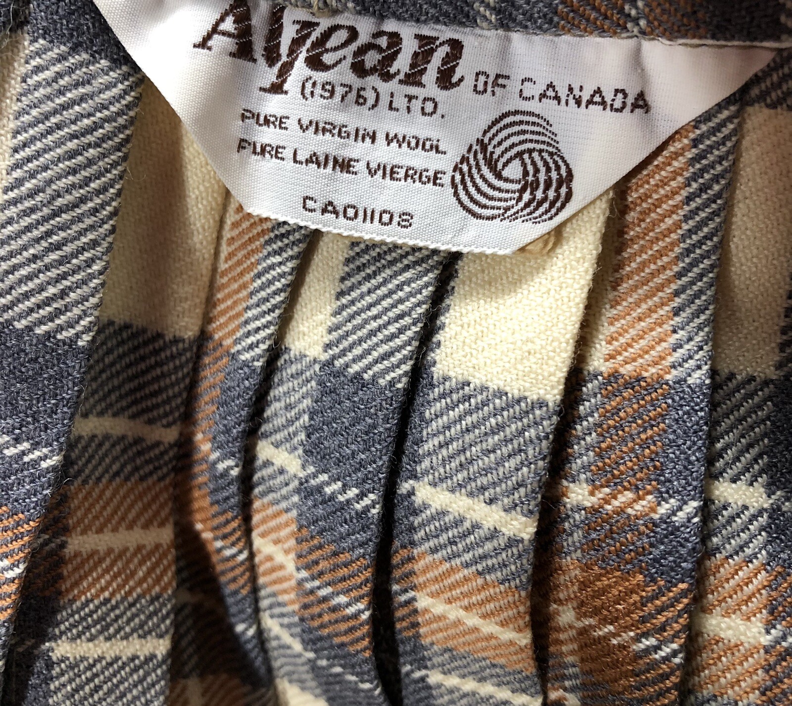 ALJEAN Canada Fine Wool Plaid Pleated Vintage 1976 Skirt Tartan 26” WAIST