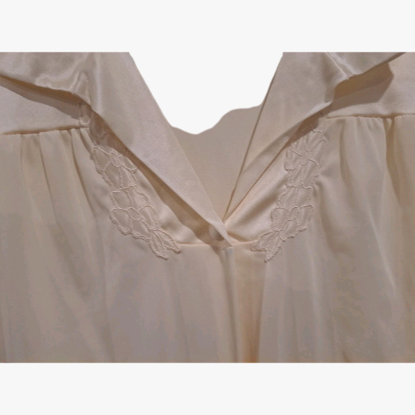 VTG?Vanity Fair Robe Housecoat Robe S Satin Yellow USA Granny Core Housewife
