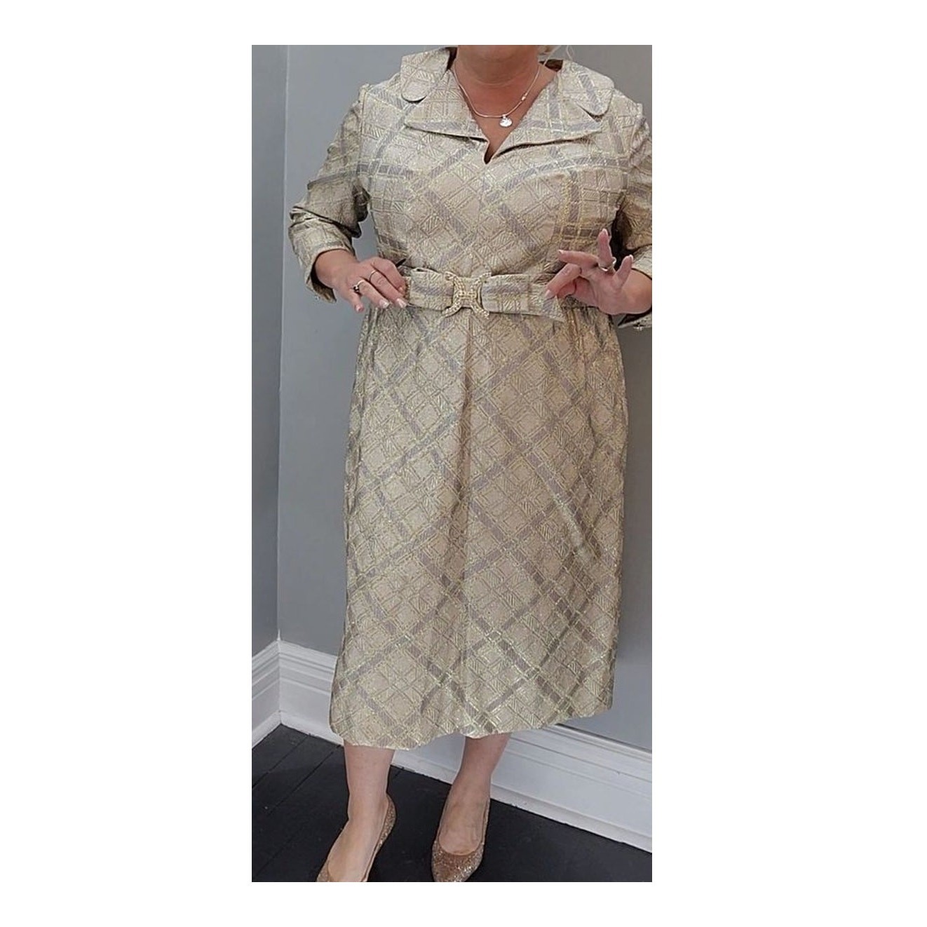 50s Gold Silver Lamé Cocktail Dress, Wiggle Sheath w Rhinestone Belt – 1X 2X