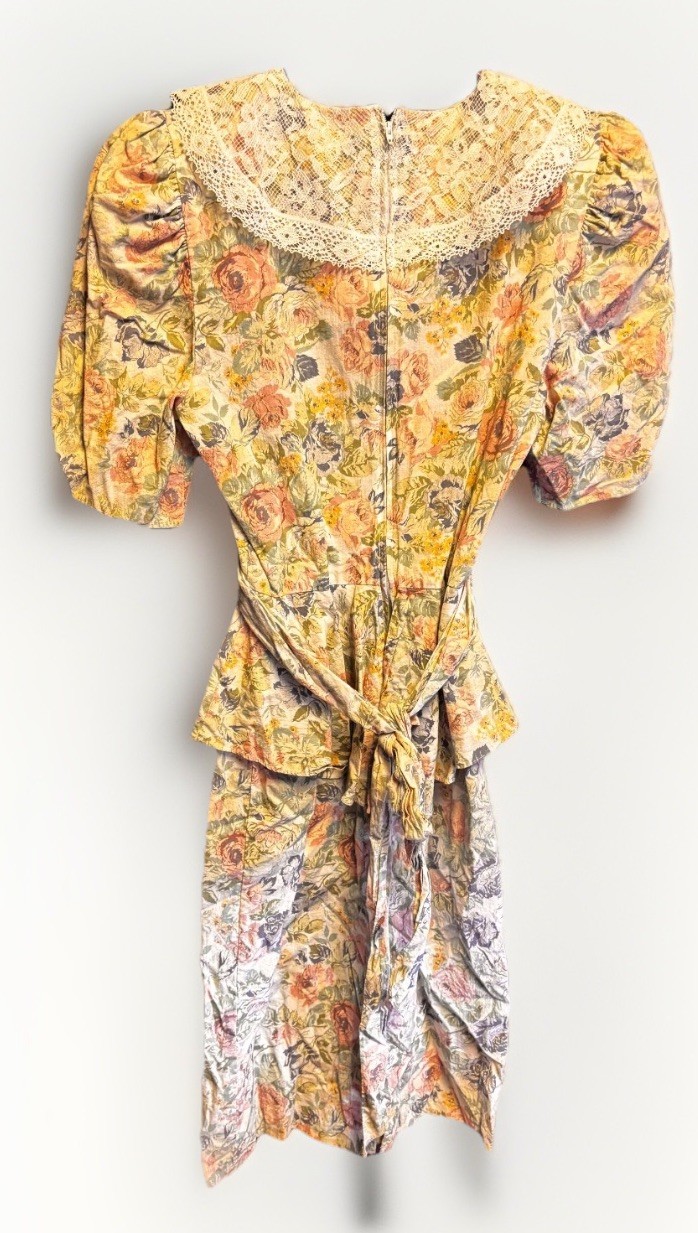 Country Romance Vintage Dress Pastel Floral Print 80s/90s No Sz Tag Puff Sleeve