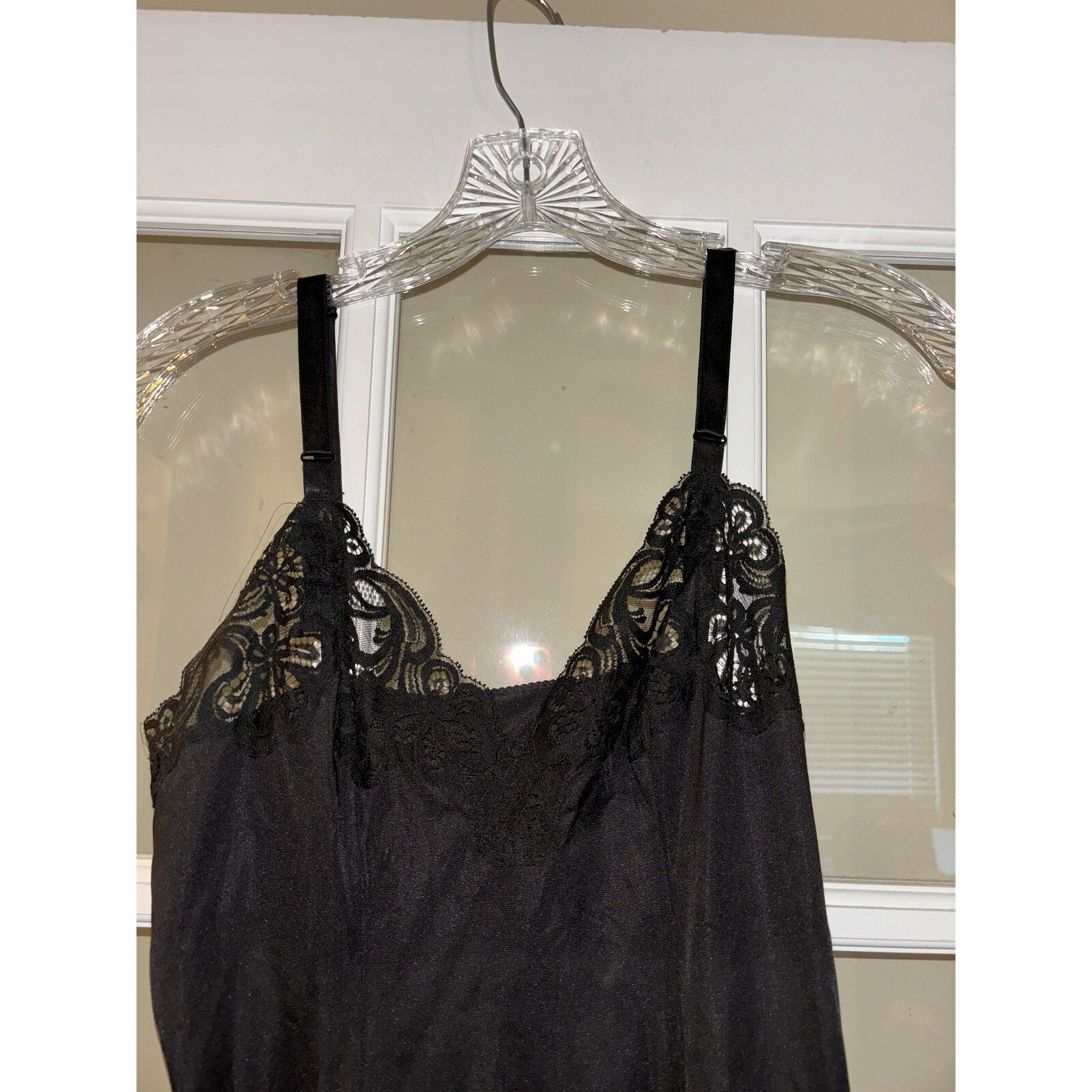 Shadowline black vintage slip night dress gown sleeveless lace nylon USA 32 tall
