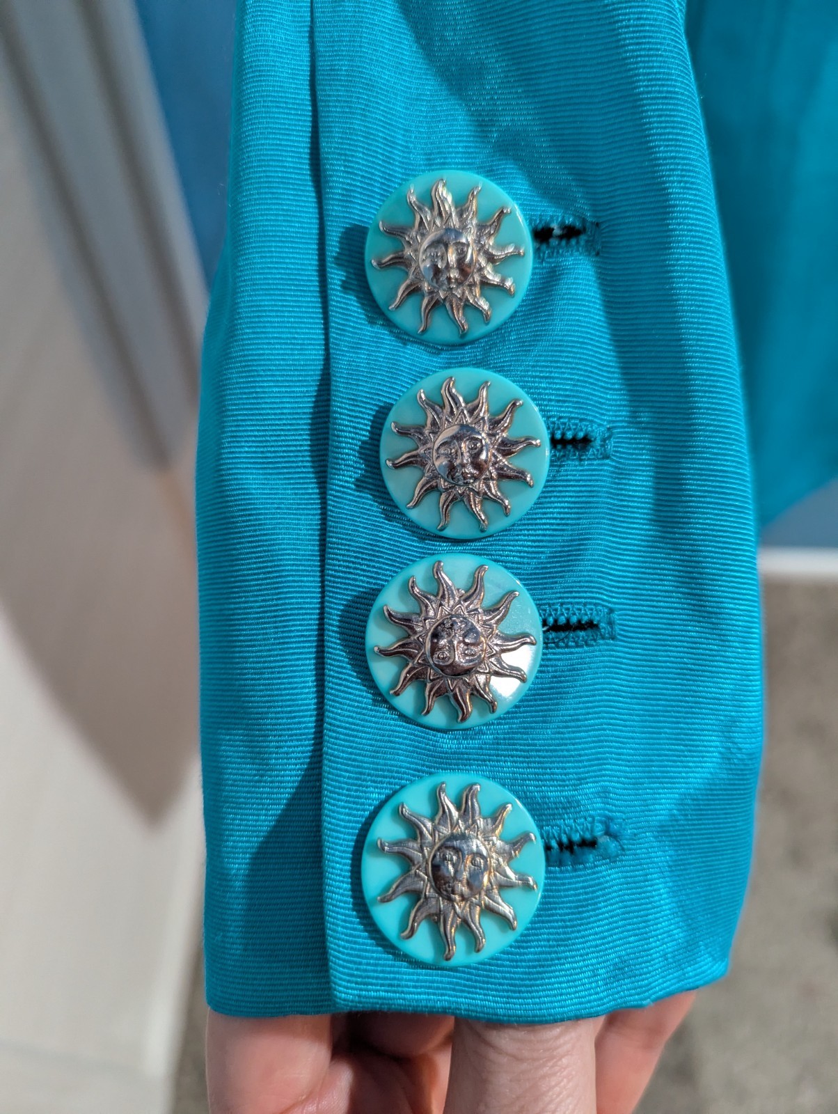 CRISCIONE Vintage Turquoise Blazer Embellished. size 6P. Made in USA