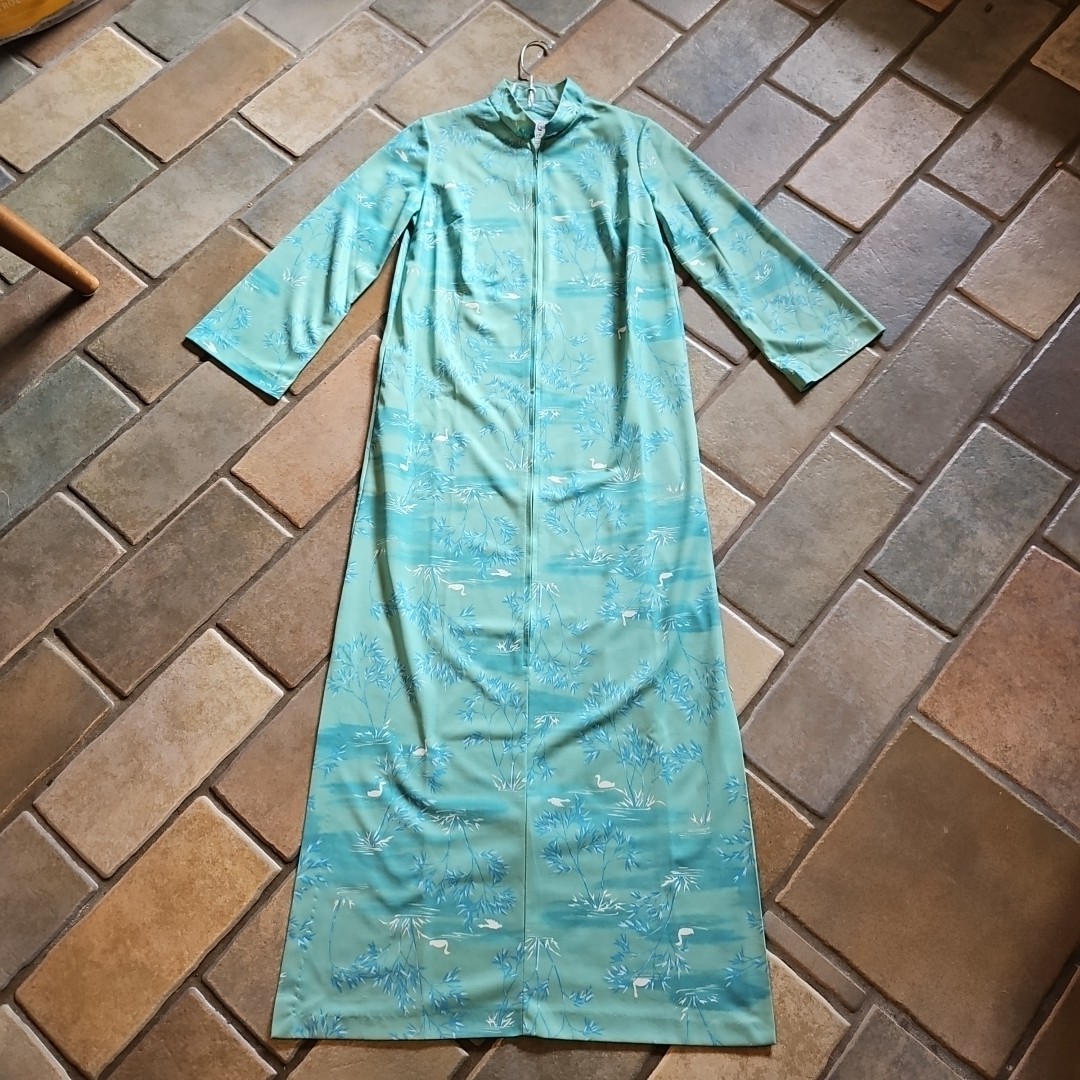 Vtg 70s Asian Pastel Green – Swans Birds Zip Up Robe Lounge Craft Original S/M