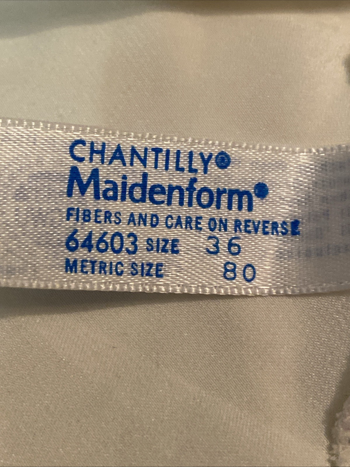 MAIDENFORM Chantilly 64603 Cream Satin Lace Camisole Slip Top Cami 36 USA made
