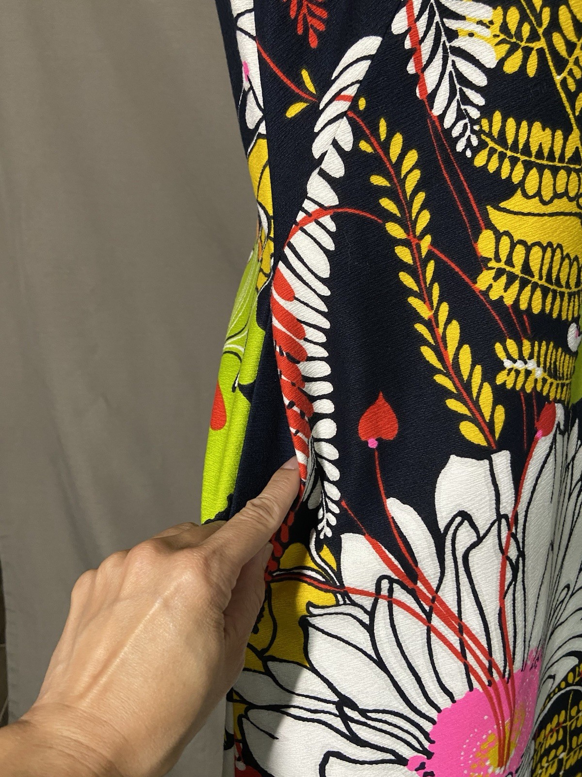 Vintage 1960s Hawaiian Barkcloth Shift Dress Alice Polynesian Fashions Size 8