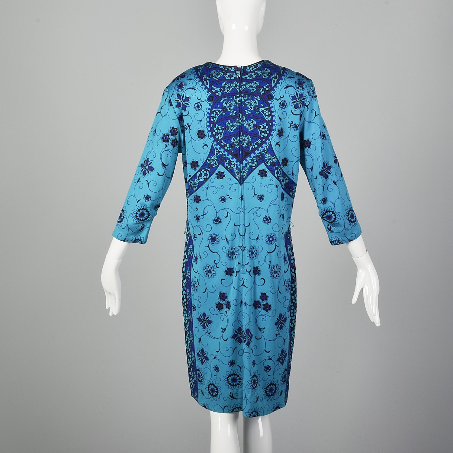 L Blue Dress 1970s Floral Printed Black Boho Bohemian Teal Classic Shift 70s VTG