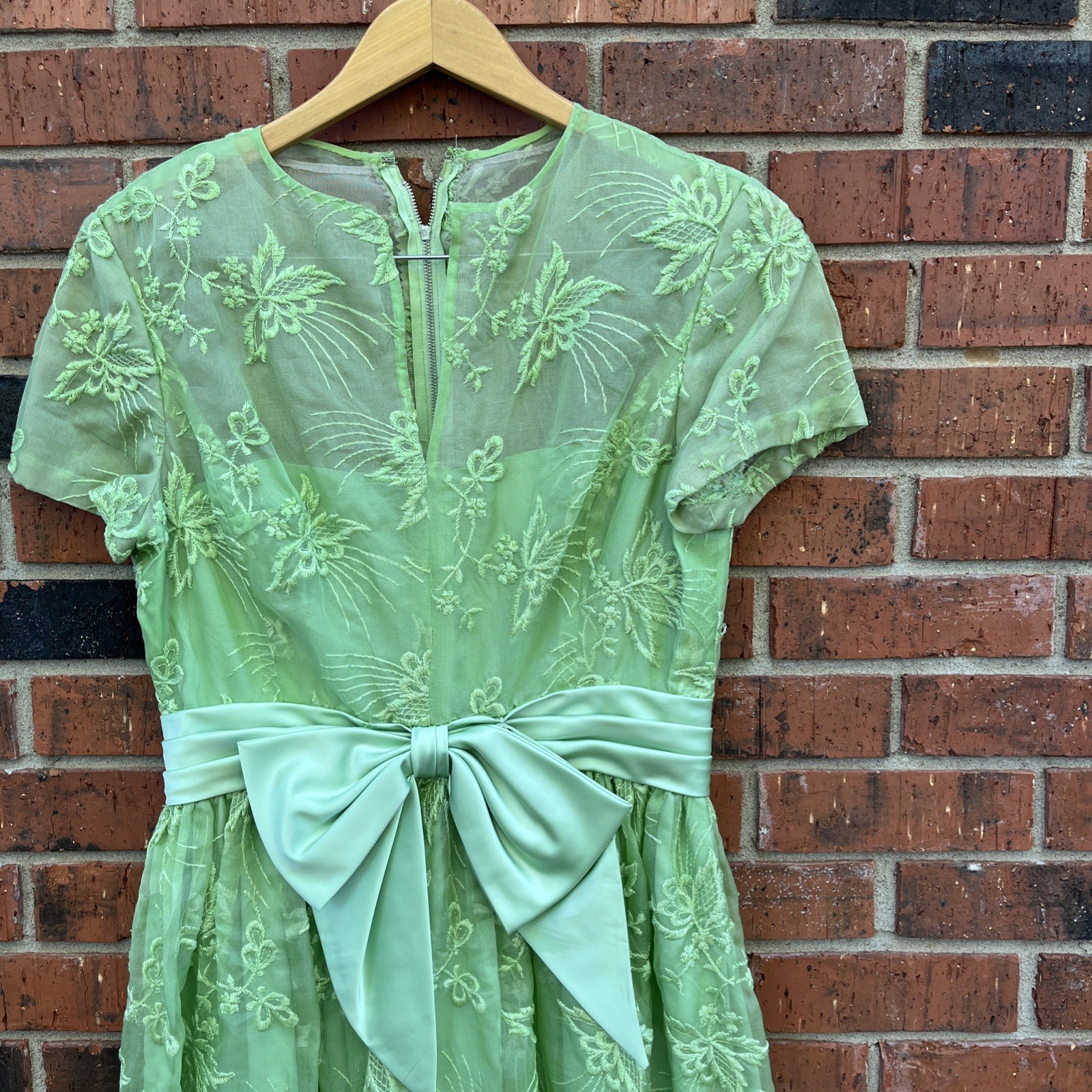 WOMEN’S VINTAGE 60’S HARMAY NEW YORK GREEN DRESS Pop Culture Mod