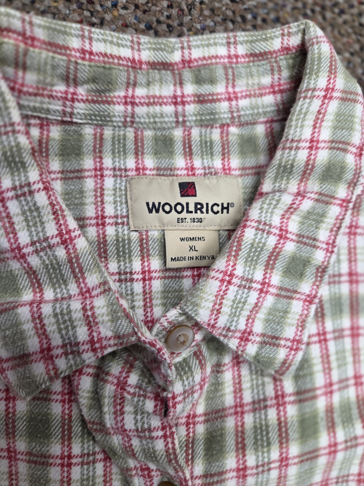 Vintage Woolrich Womens Extra Large XL Plaid Green Red Flannel Long Sleeve Shirt