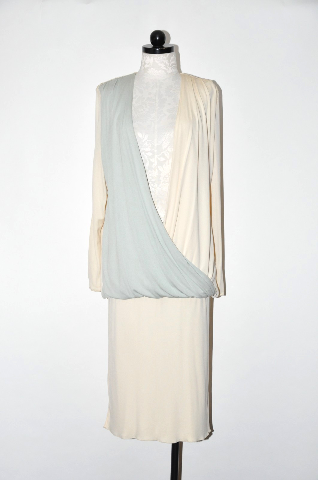 80s Vintage Cream Green Jersey Long Sleeve Deep V Draped Grecian Dress Women M L