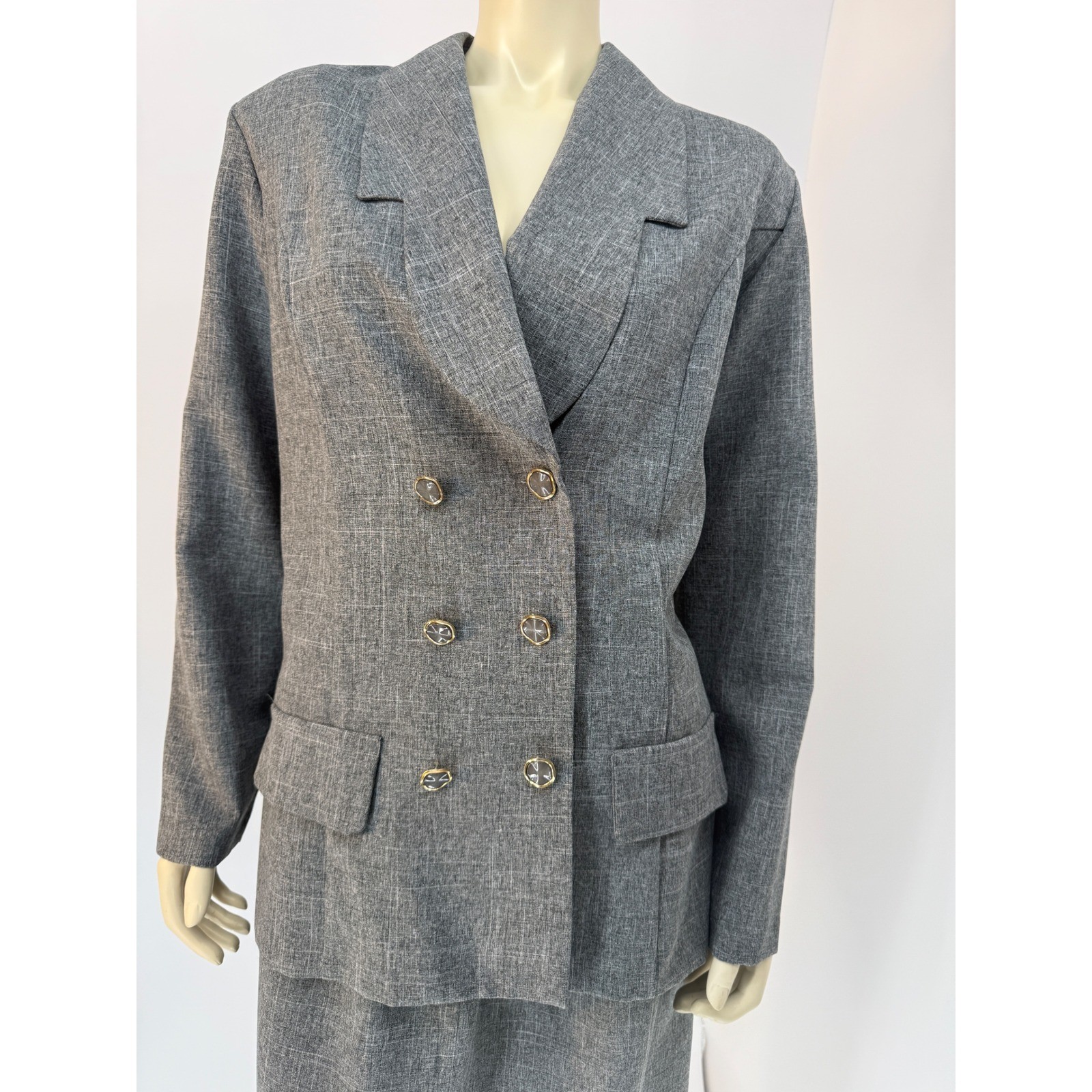 Vintage 80s Prelude Grey Skirt Suit Power Suit Size 16 Bold Shoulder Lightweight