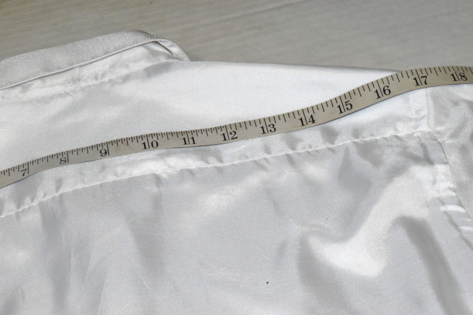 Vintage Blouse Westbound Size S 70s 80s White Satin Tuxedo Style Button Up
