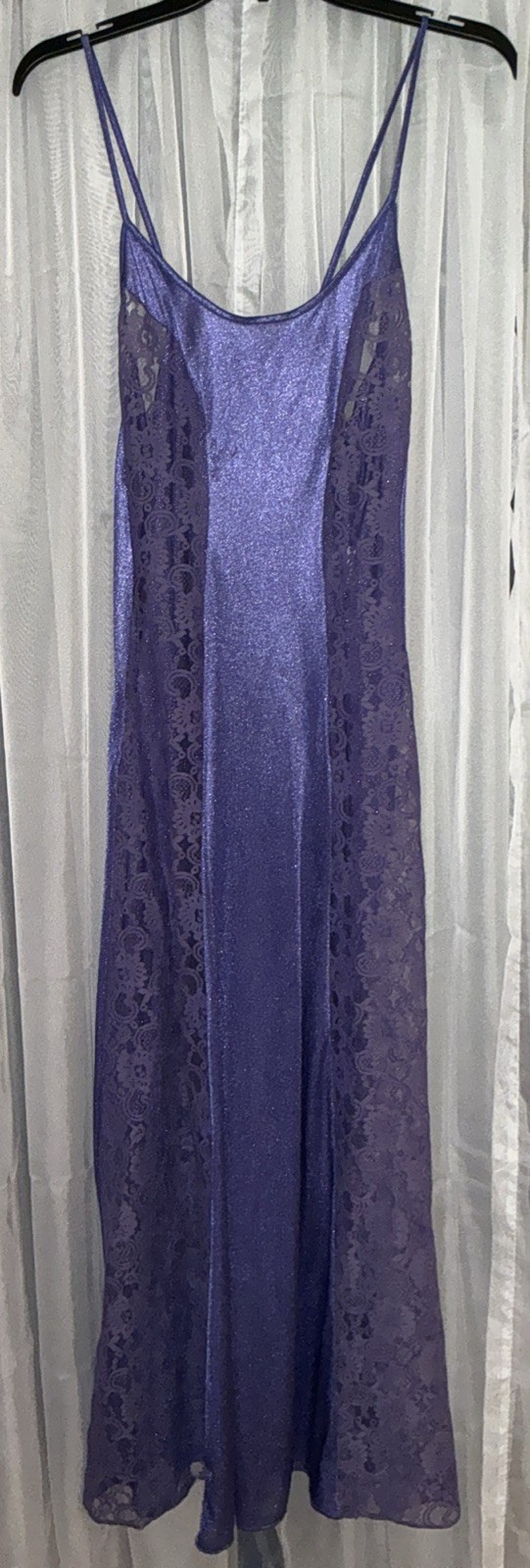 Vintage Lavender Lace Full Slip Silky Maxi Nightgown Storybook Romance Size M