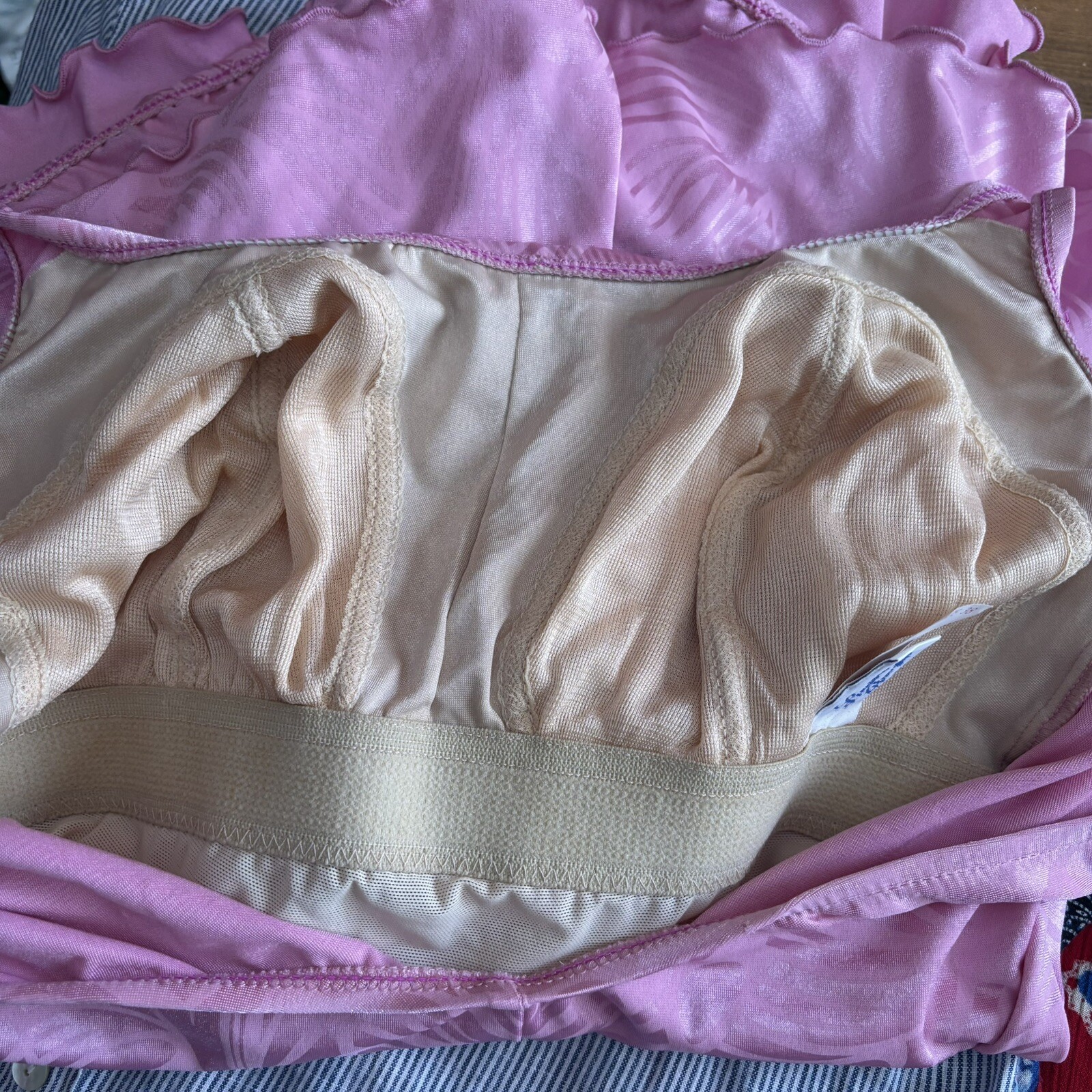 VINTAGE Louisa Brooks 1 Piece Retro Swim Dress Size 38 L/XL Pink Shelf Bra