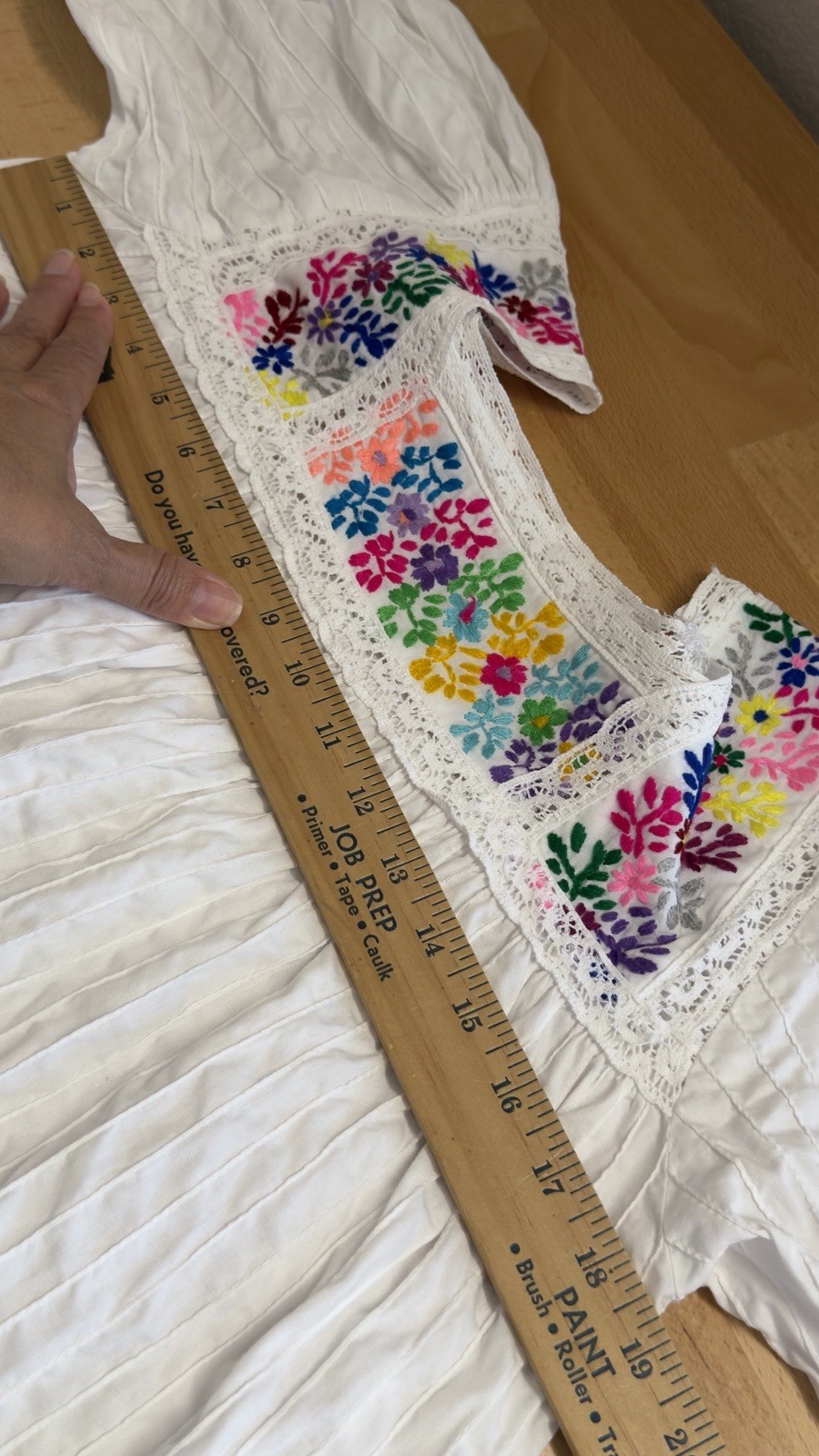 Vintage Mexican White Floral Embroidered Peasant Dress Pintuck Cottagecore Boho