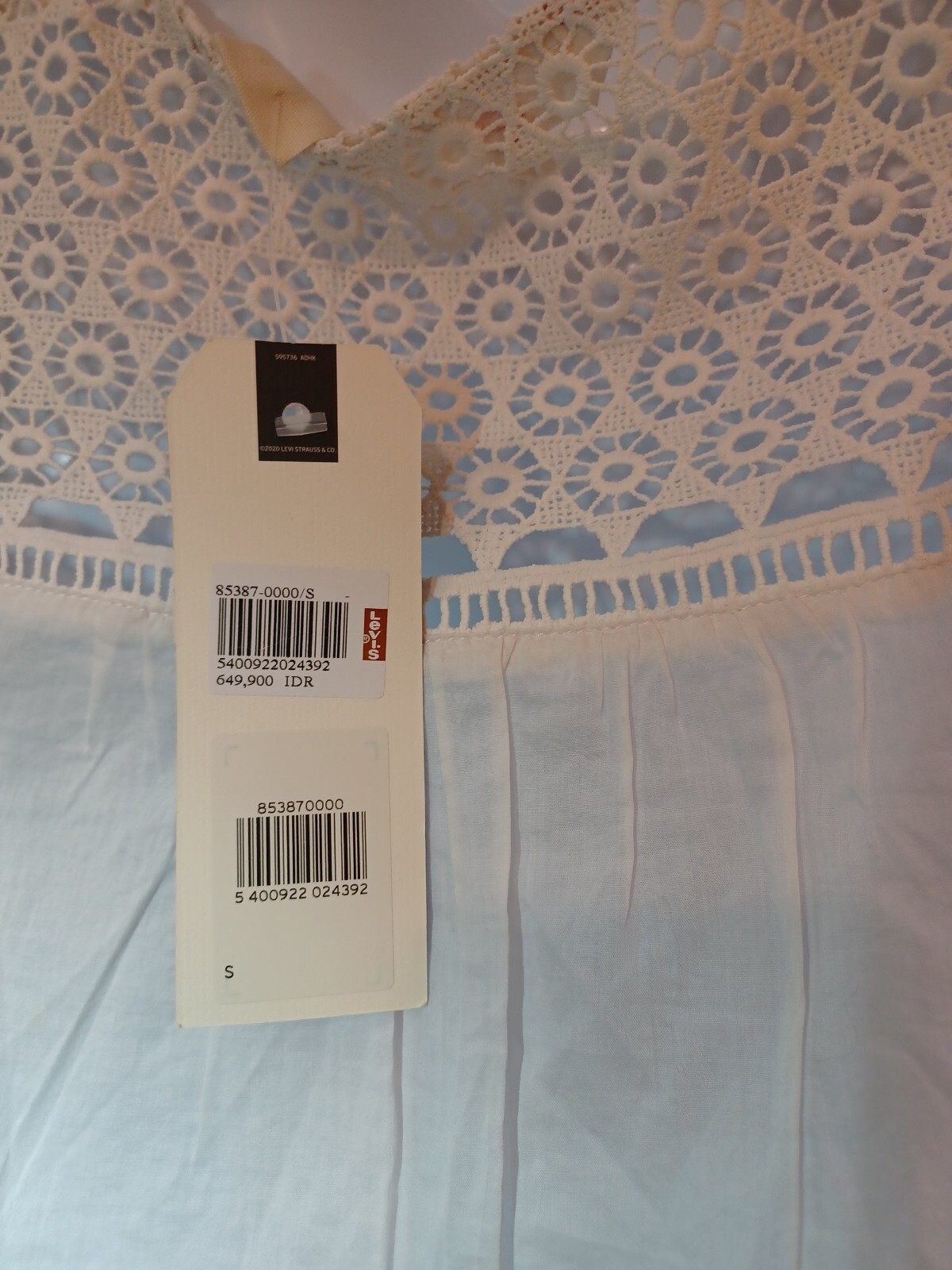 Levi’s Silver Tab Women’s Lace Vest Shirt size small New with tags