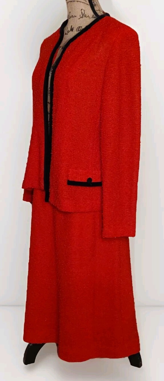 Vintage Wilroy Traveller NY Red Knit Jacket & Skirt Suit – Women’s Size 16