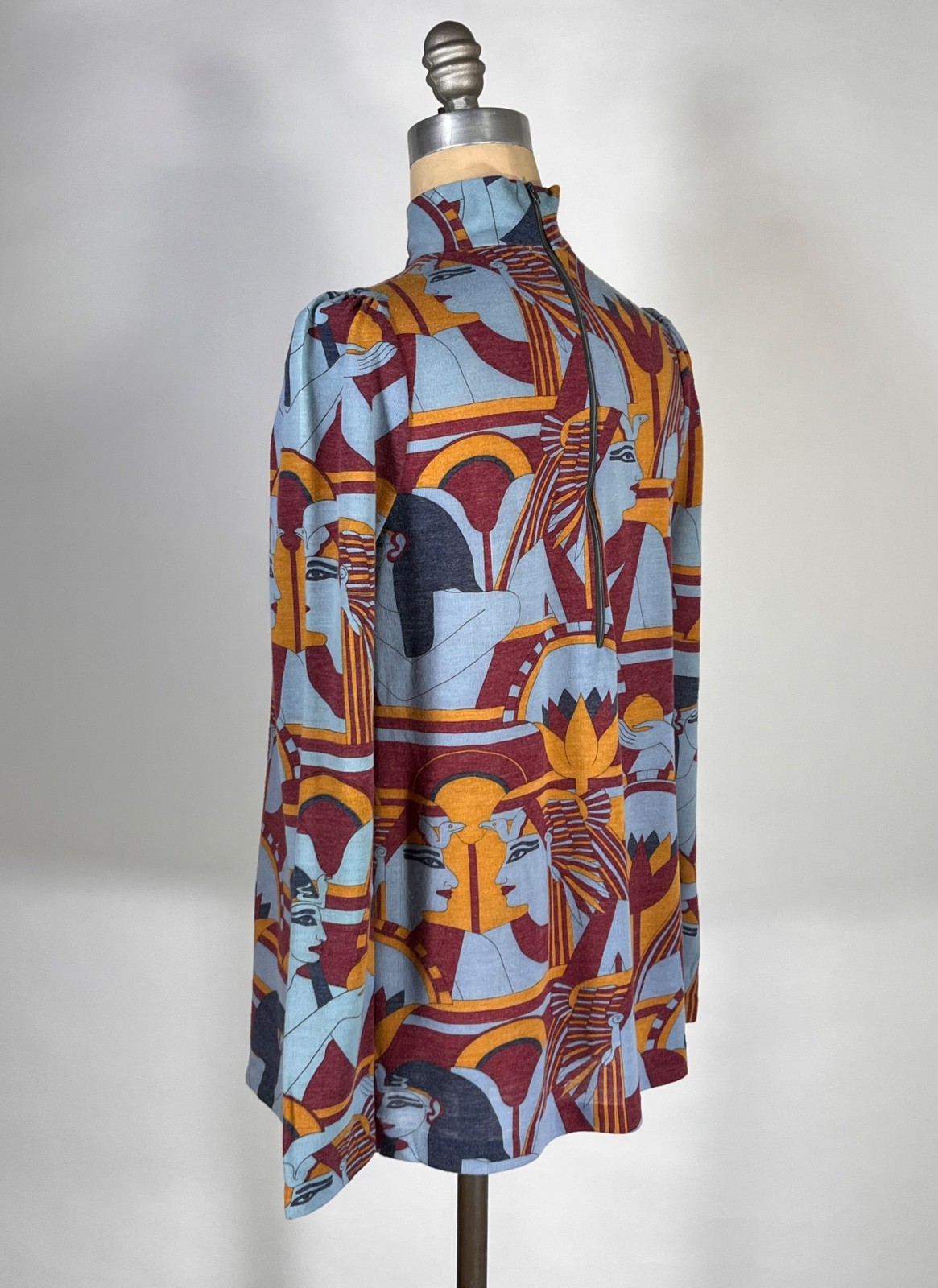 Vintage 1960’s-70’s blue EGYPTIAN print medium-weight knit top by Add 1 Ltd. S/M