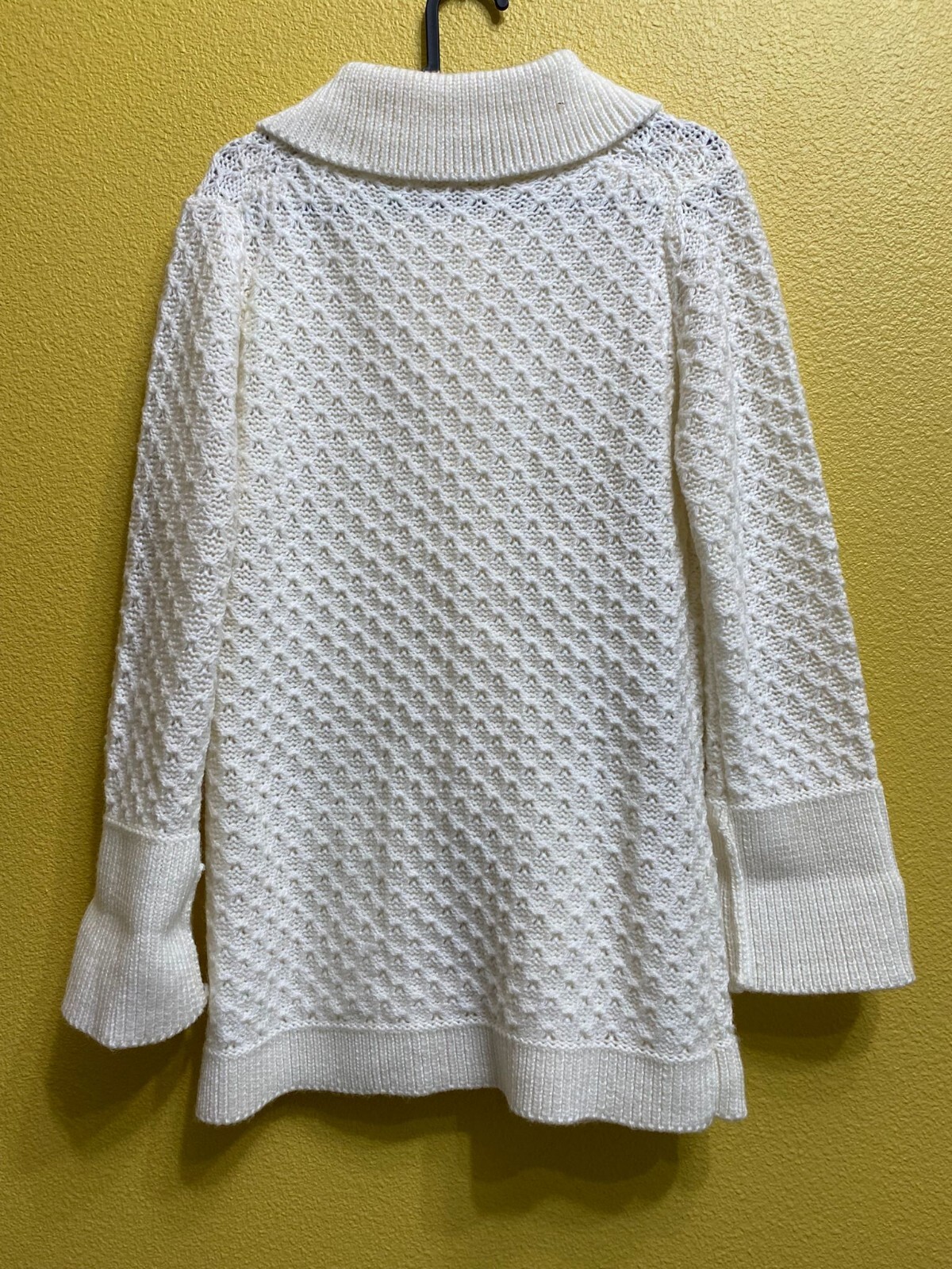 VTG Montgomery Ward Women White Knit Sweater Size M Winter NOS
