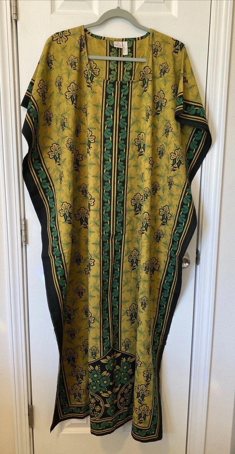 Bobbie Brooks Vintage Muumuu/Lounge Dress Boho Style One Size Fits Most