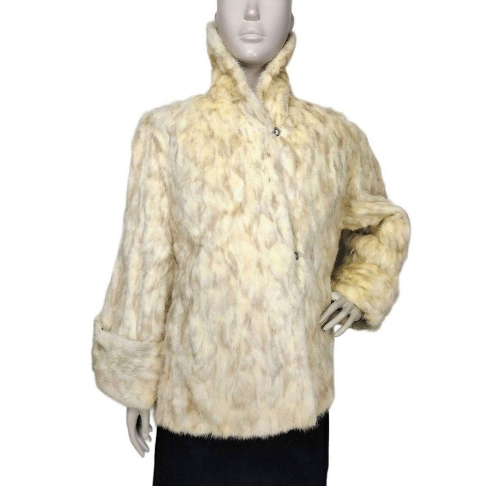 Antique 1920’s/30’s Sagarsky’s Beige Rabbit Fur Cuffed Wide Sleeve Mob Wife Coat