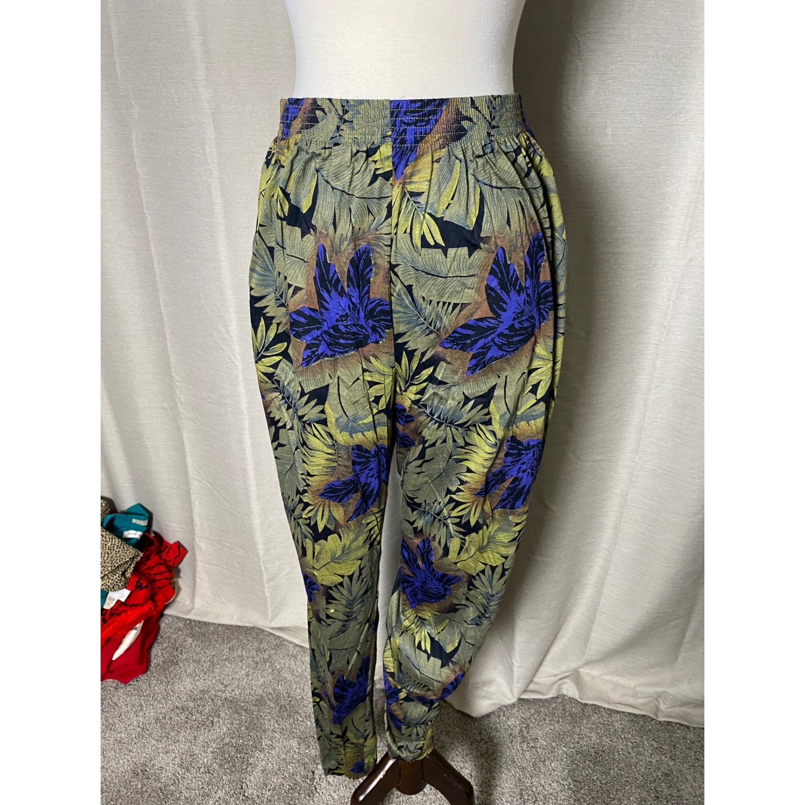 Vintage Karen Kane 80s Tropical Floral High Waist Tapered Pants Green Purple L