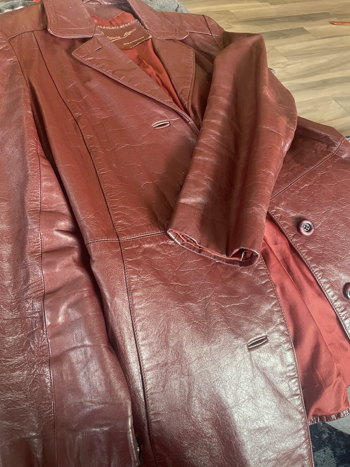 Vintage Etienne Aigner 100% Genuine Leather Burgundy Jacket