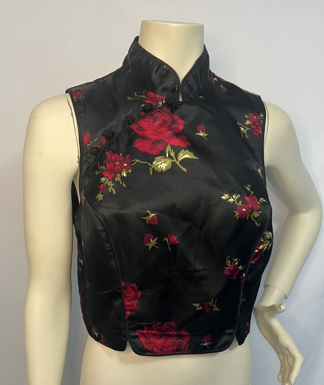 VTG 90s La Belle Fashions Inc Mandarin Collar Rose Top Roses Floral Print Tank