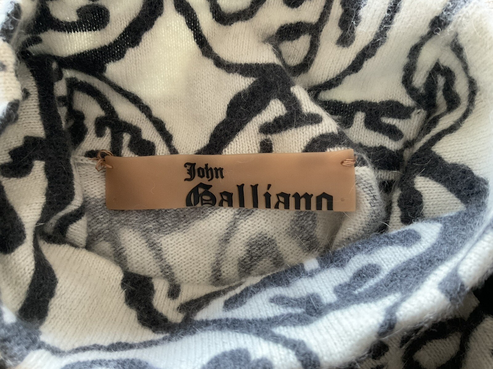 1980s JOHN GALLIANO Grey+White Turtleneck Sweater Black Epaulets+Belt Med