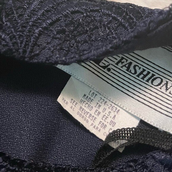 Vintage SL Fashions 14W/16W Dark Blue Lace Layered Church Office Cropped Blouse