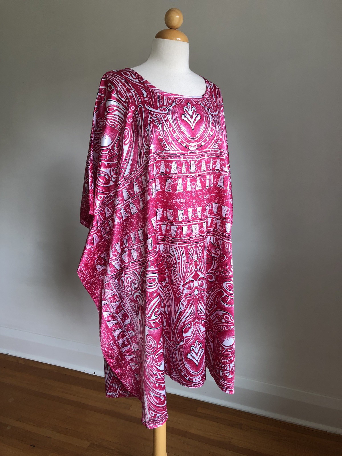 STUNNING VTG COLLECTIONS ETC Pink Satin Caftan Dress Loungewear MuuMuu SZ O/S
