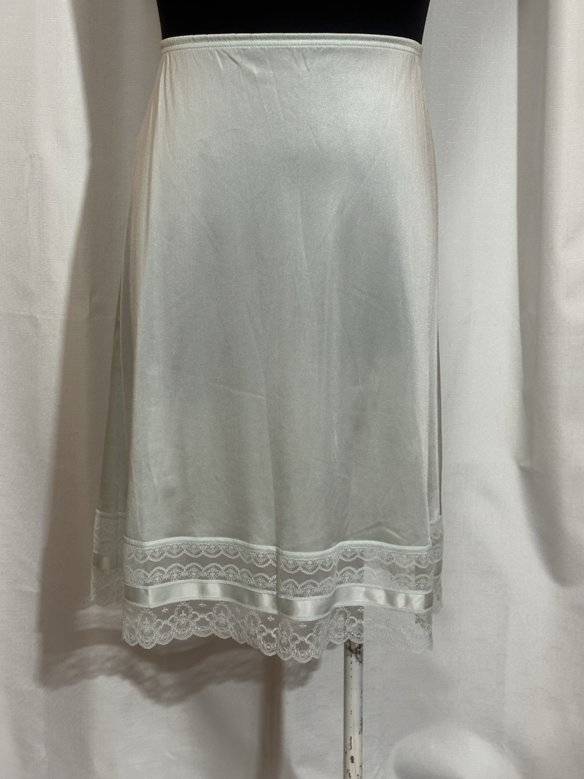 Vtg Vanity Fair Half Slip S Long Ice Blue Antron III Nylon Lace Trim Made USA