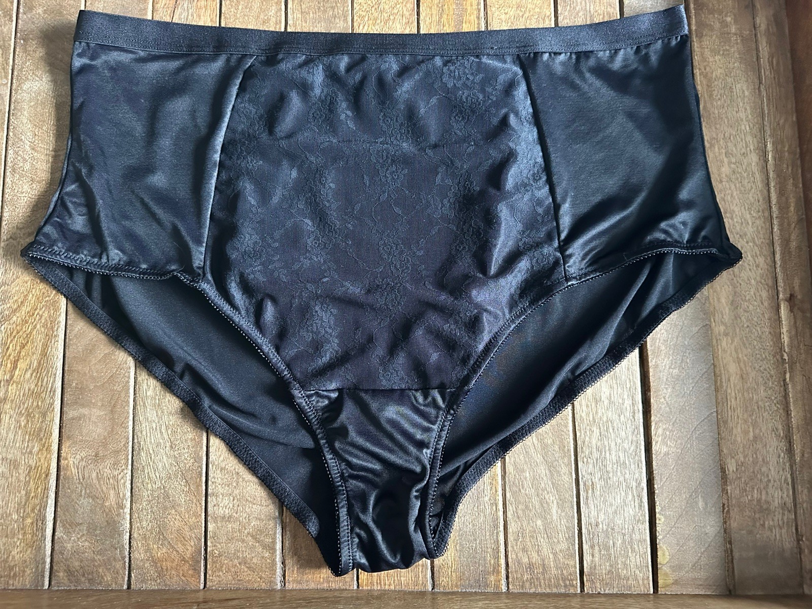 Vtg Torrid Curves 2X Black Lace Brief Slimmer Panties Panty
