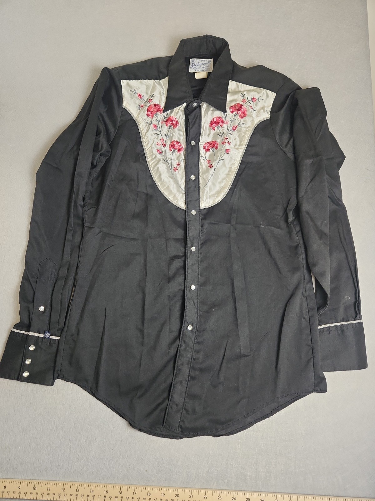 Vntg ROCKMOUNT Ranch Wear Black Western Shirt Pink Flowers Pearl Snap 15 1/2-35