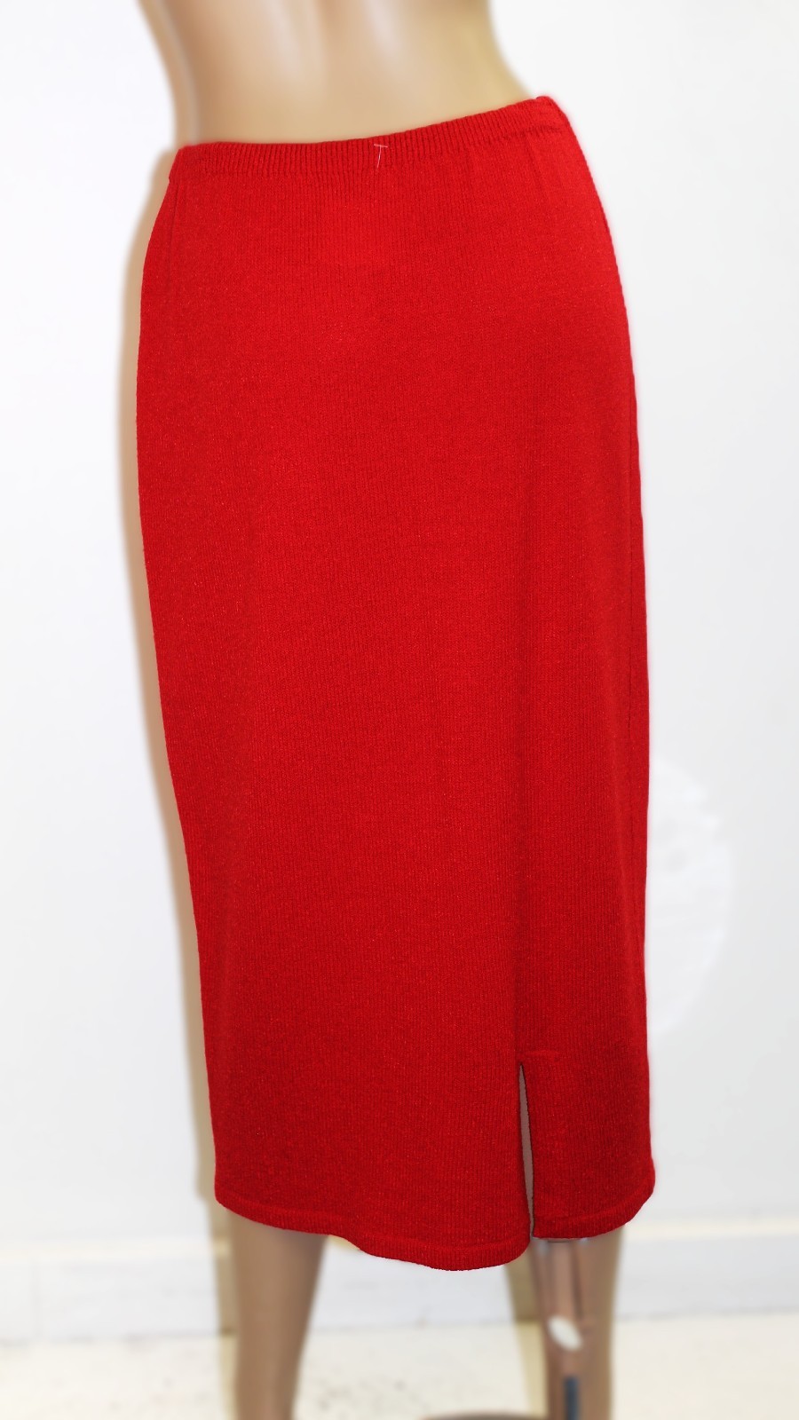 St Johns (Label Missing) Vintage Red Santana Knit Skirt Size S / M