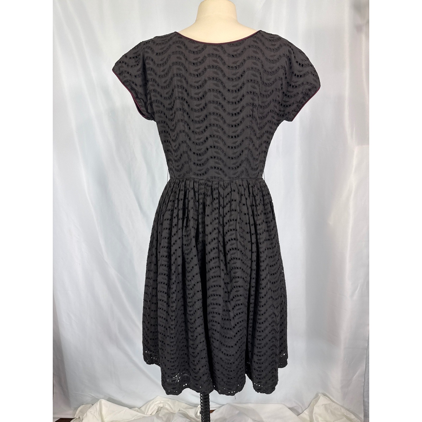 VTG Black Eyelet Fit & Flare Rockabilly Dress Pinup Dark Academia 1950s 30 waist