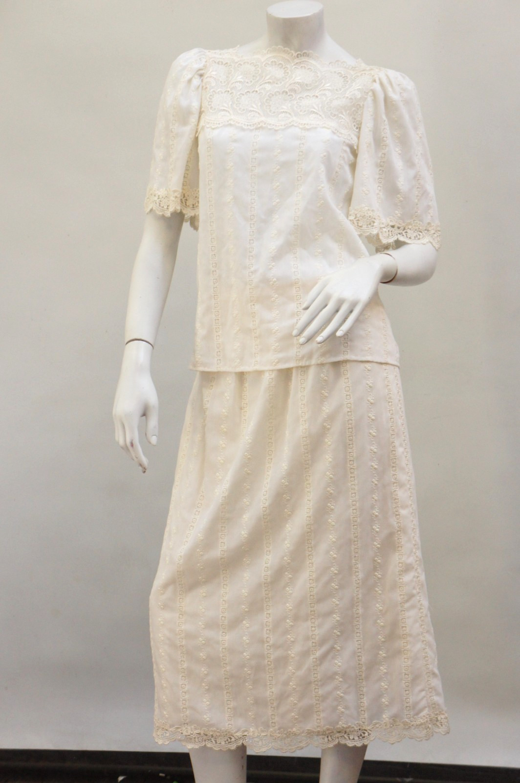 Vintage 70s Creme White Prairie Lace Blouse And Skirt Set Boho Cottagecore