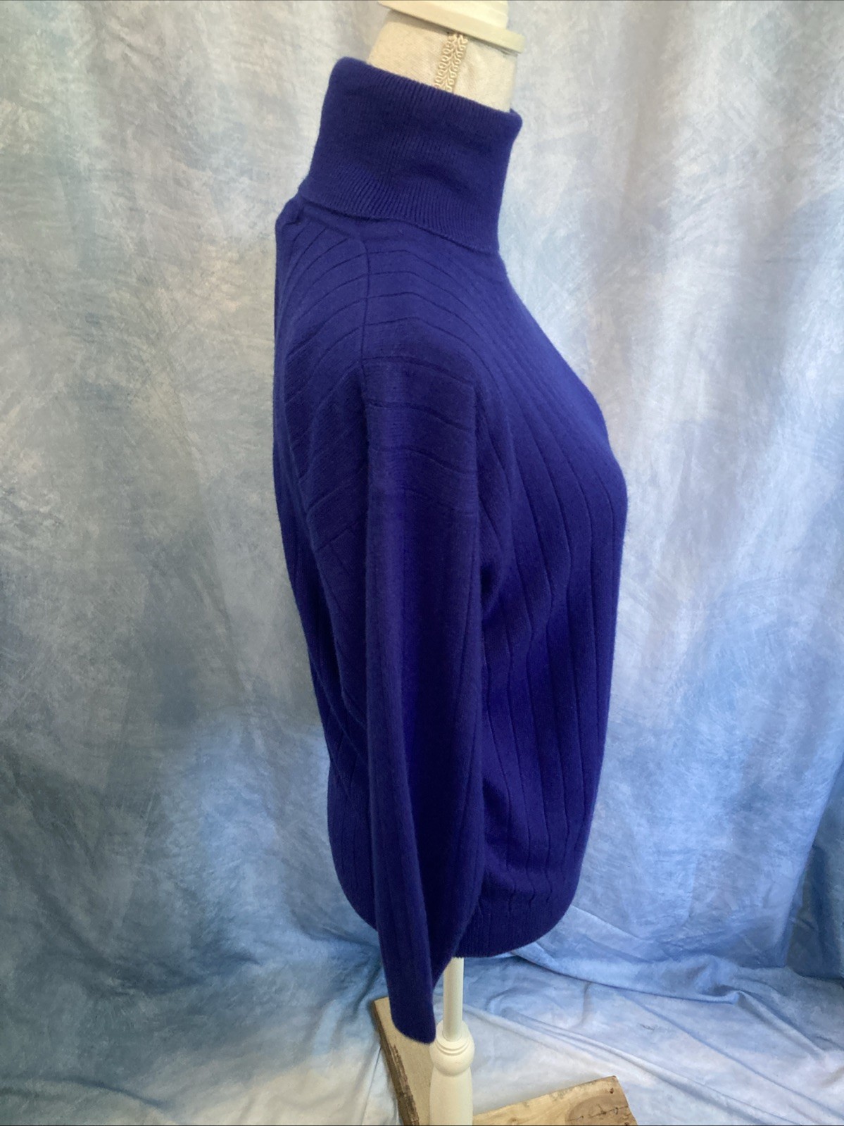 Vtg 80s Laura Winston Ribbed Knit Turtleneck Sweater M Blue Indigo Purple Retro